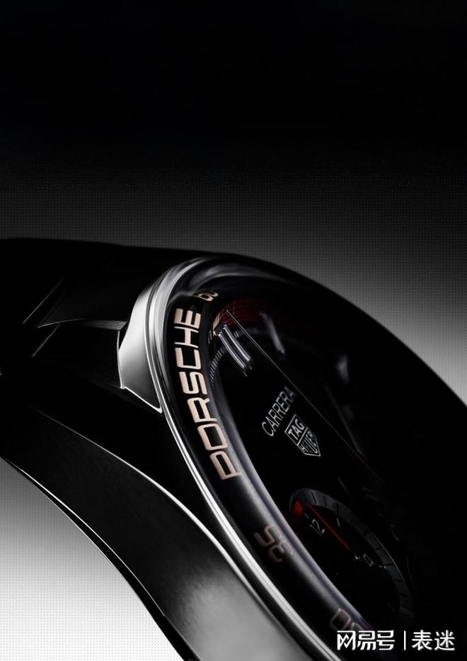 泰格豪雅携手保时捷推出全新限量版腕表k8凯发一触即发TAG HEUER(图9)